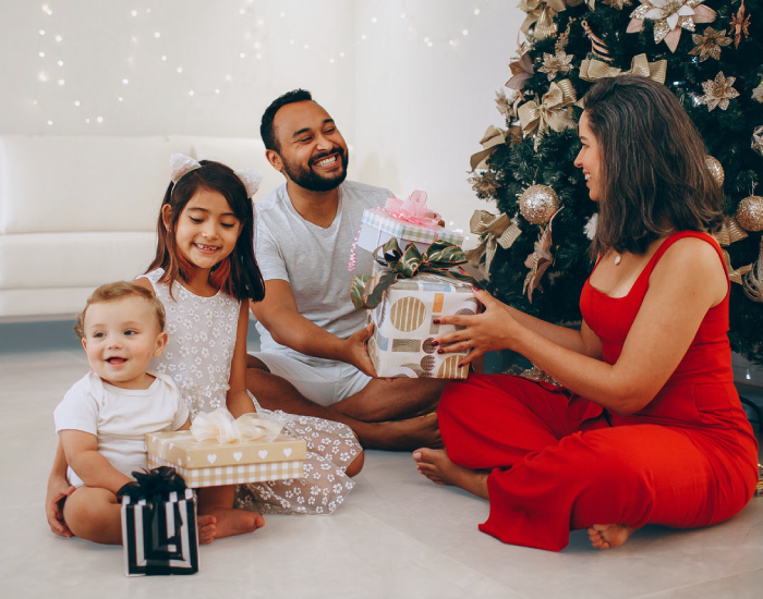 Inside-Banner_2026-Holiday-Loan